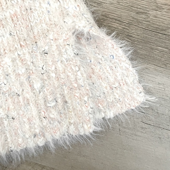 Lou & Grey Fuzzy Super Soft Marled Ivory Cream Pullover Sweater Size L NWT - Picture 7 of 10